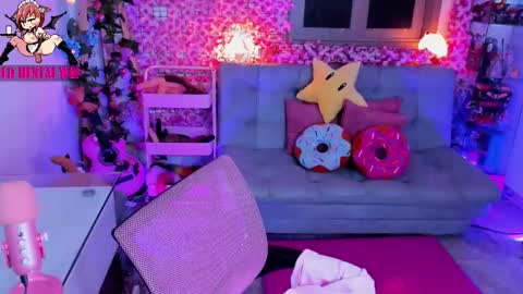 Snapshot of hayami_dai chatting on March 10, 2:28 am Hayami Dai online show from March 10, 2:28 am