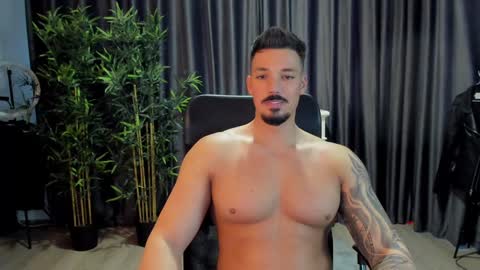 Snapshot of haydenspears chatting on January 4, 10:38 am HaydenSpears online show from January 4, 10:38 am