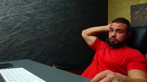 Snapshot of hayeswood chatting on November 9, 5:39 am HayesWood online show from November 9, 5:39 am