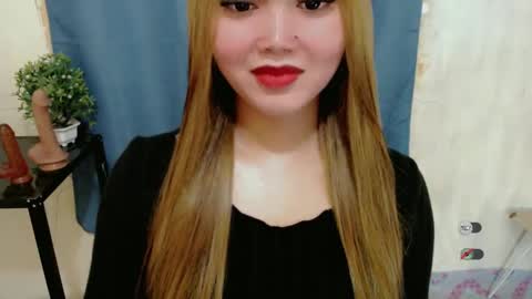 Snapshot of haylee_slut chatting on January 13, 1:45 am haylee online show from January 13, 1:45 am
