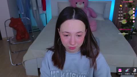 Snapshot of haylefirehot chatting on February 4, 5:21 am Hayle online show from February 4, 5:21 am