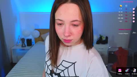 Snapshot of haylefirehot chatting on March 4, 5:11 am Hayle online show from March 4, 5:11 am