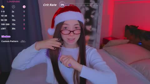 Snapshot of haylefirehot chatting on December 14, 2:17 am Hayle online show from December 14, 2:17 am