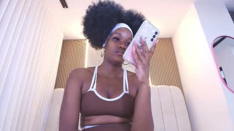 kataleya online show from March 31, 7:14 pm