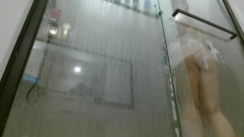 Snapshot of hazel_skye chatting on November 21, 10:19 pm Hazel online show from November 21, 10:19 pm