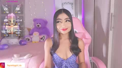 Snapshot of hazelbabee_ chatting on November 10, 6:12 am Lynn online show from November 10, 6:12 am