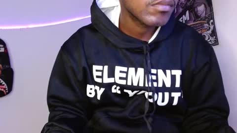 hazlan_420 online show from January 8, 4:20 pm