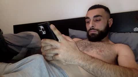 Snapshot of hbabian chatting on November 26, 8:04 am hbabian online show from November 26, 8:04 am