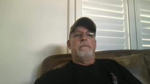 Snapshot of hdeuce22 chatting on September 24, 8:12 pm Hdeuce22 online show from September 24, 8:12 pm