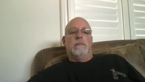 Snapshot of hdeuce22 chatting on October 7, 7:11 pm Hdeuce22 online show from October 7, 7:11 pm