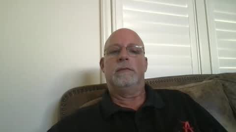 Snapshot of hdeuce22 chatting on October 21, 6:19 pm Hdeuce22 online show from October 21, 6:19 pm