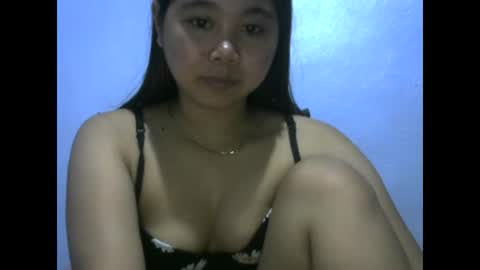 Snapshot of healyn chatting on February 26, 2:37 am healyn online show from February 26, 2:37 am