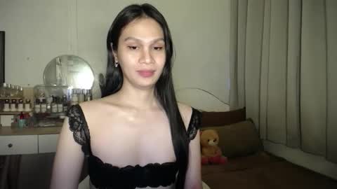 Snapshot of heather_bbyy chatting on November 10, 9:47 pm heather_bbyy online show from November 10, 9:47 pm