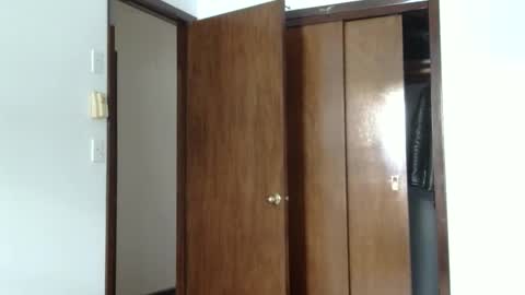 heatwavee online show from December 4, 6:16 pm