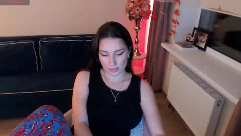 Heaven girl online show from October 18, 6:41 pm