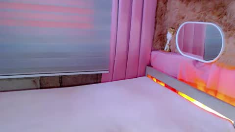 HEAVEN online show from November 27, 4:14 am