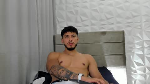 Snapshot of heavy_thor chatting on January 6, 11:31 pm Thor online show from January 6, 11:31 pm