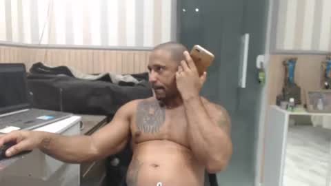 hebertgomes online show from December 20, 2:30 am