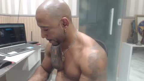 hebertgomes online show from September 13, 9:36 pm