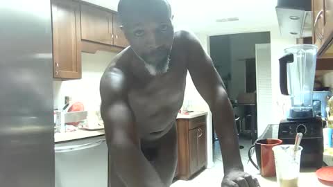 HE Black online show from March 7, 7:33 pm