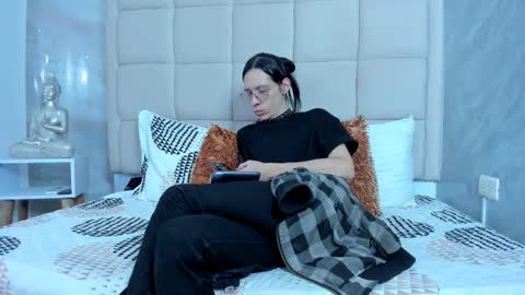 Keira Hecate online show from February 28, 7:48 pm