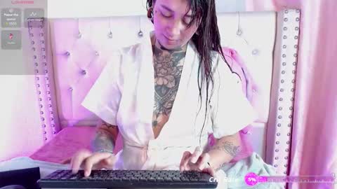 Hecate Queen online show from December 18, 2:34 pm