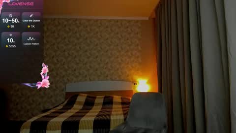 Snapshot of heelga chatting on December 3, 11:03 pm heelga online show from December 3, 11:03 pm