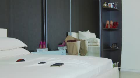 Helen online show from March 12, 5:13 am