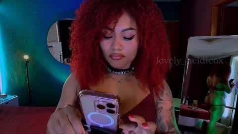 Snapshot of heidicox chatting on November 16, 7:41 pm Heidi online show from November 16, 7:41 pm