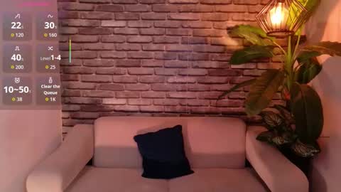 Sara online show from November 14, 9:24 pm