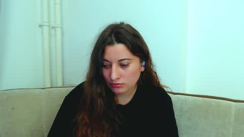 helen_adams_ online show from December 16, 11:22 am