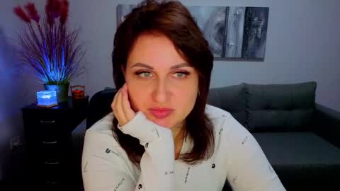 Helen online show from November 13, 6:45 am