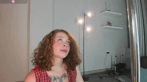 helena online show from February 28, 9:27 pm