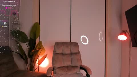 Helen online show from December 14, 11:34 pm