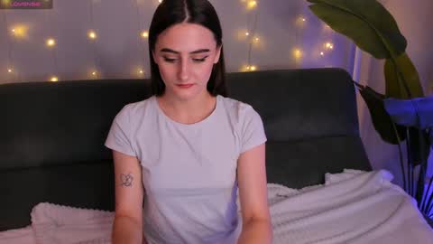 Helen online show from December 22, 8:47 pm