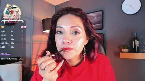 Snapshot of helenaduque_ chatting on December 24, 10:55 am Helena online show from December 24, 10:55 am