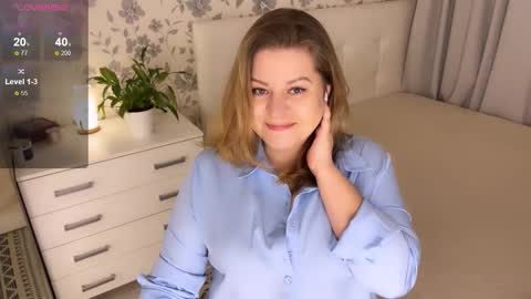 Snapshot of helenbonham chatting on November 24, 9:03 pm Helena Bonham online show from November 24, 9:03 pm