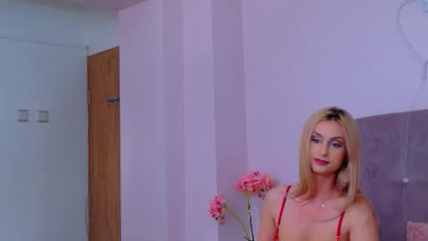 Helen online show from February 20, 6:37 am