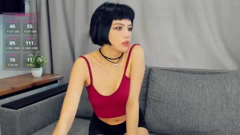 Sarah  here Help to make 100 thumbs up  online show from March 9, 3:22 am