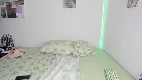   online show from February 6, 1:10 am