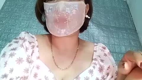 helenna_00 online show from September 13, 11:15 pm