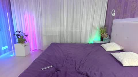 Helen online show from December 17, 8:32 pm