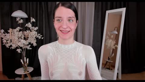 Helen online show from February 3, 12:57 pm