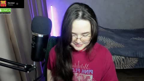 Red online show from December 21, 5:18 pm