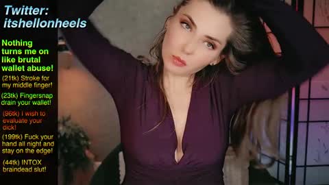 Snapshot of hell_on_heels_ chatting on February 23, 2:40 am - show loyalty and subscribe - online show from February 23, 2:40 am