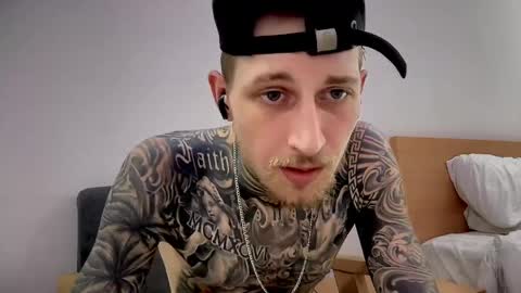 hellacozy online show from April 8, 1:05 am