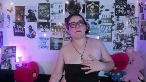 hellen online show from February 5, 4:50 am