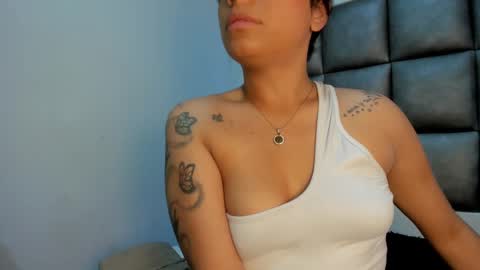 Snapshot of hellen__smith_ chatting on September 12, 1:44 pm hellen__smith_ online show from September 12, 1:44 pm