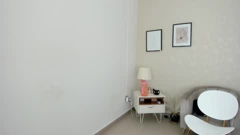 Snapshot of hellen_coy chatting on January 8, 12:26 pm Julieta online show from January 8, 12:26 pm
