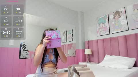   online show from April 22, 11:12 am